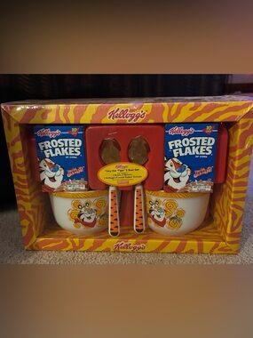 VINTAGE Sealed 2001 Kelloggs Tony The Tiger 2 Bowl Cereal Set Frosted Flakes.